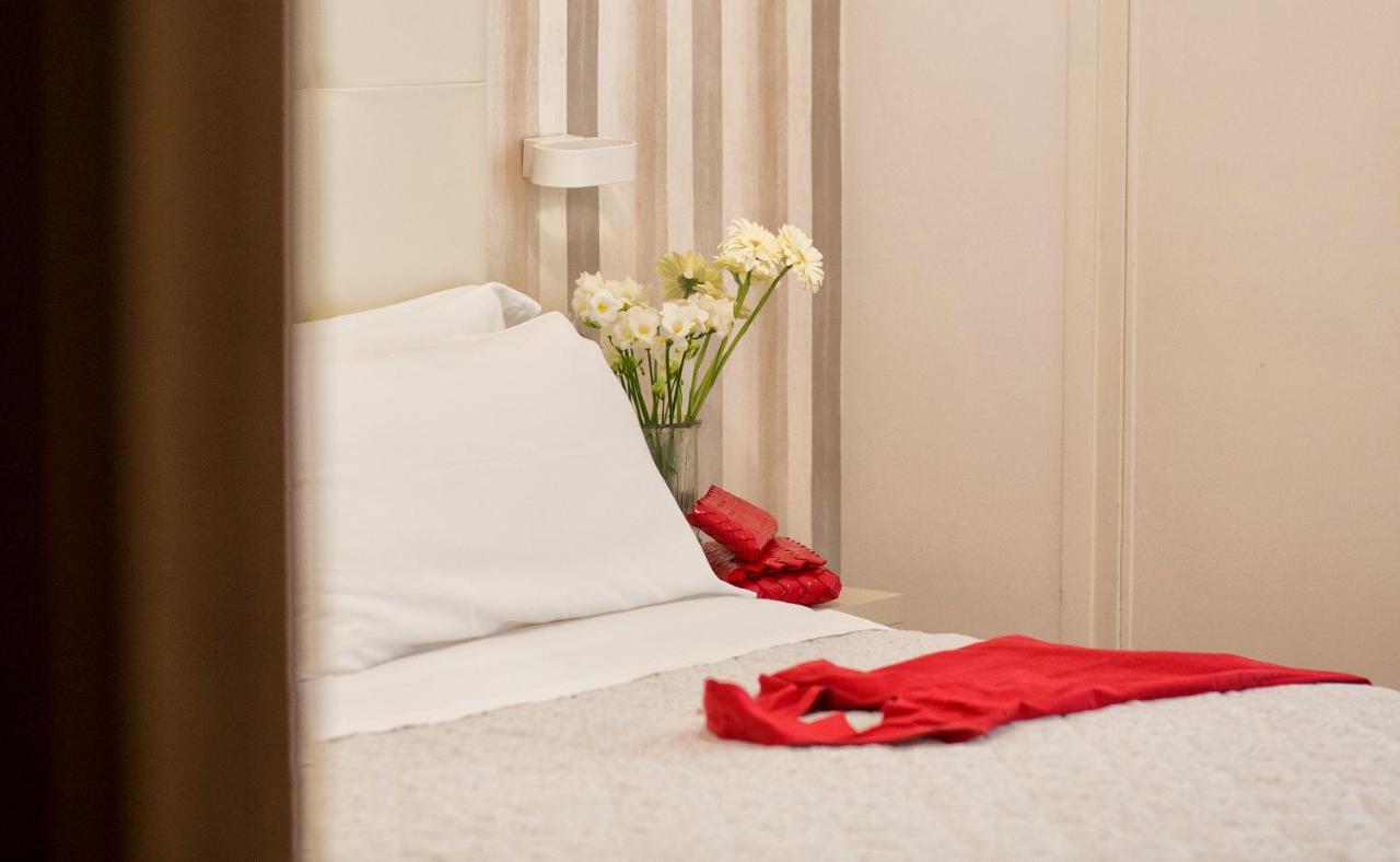 Hotel Bremen Римини Екстериор снимка