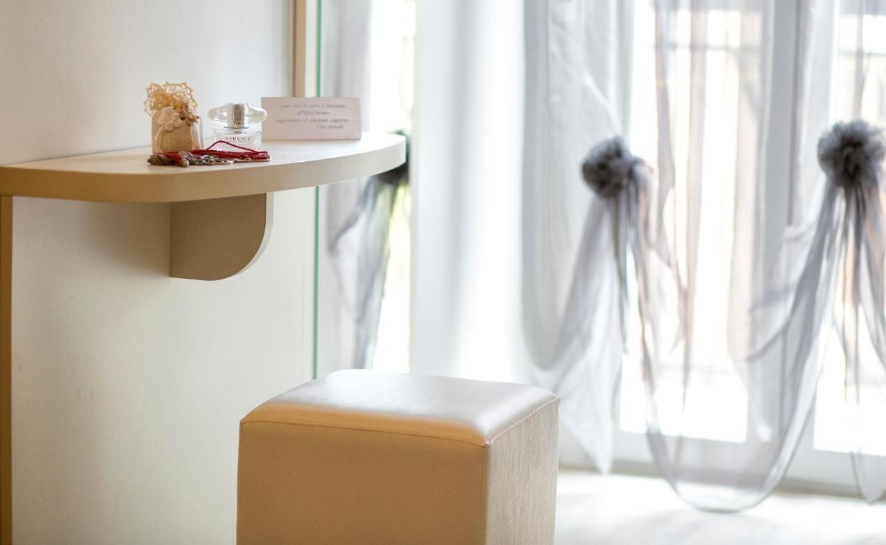 Hotel Bremen Римини Екстериор снимка